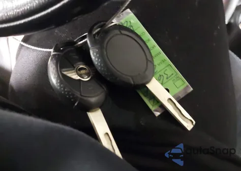 2006 Mini Cooper S z USA, uszkodzony, nr VIN WMWRE33596TJ39582